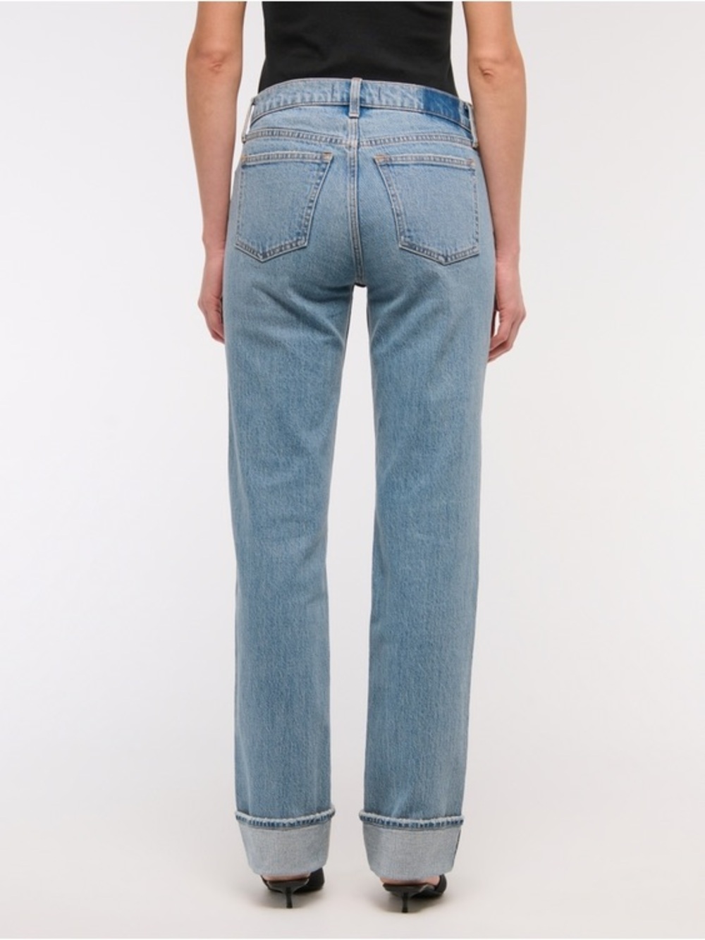 A&F Mid Rise 90s Straight Cuffed Hem Jean - Picture 3 of 9